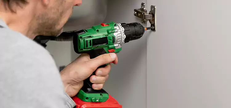 Commercial Door Hinge Repair Orlando