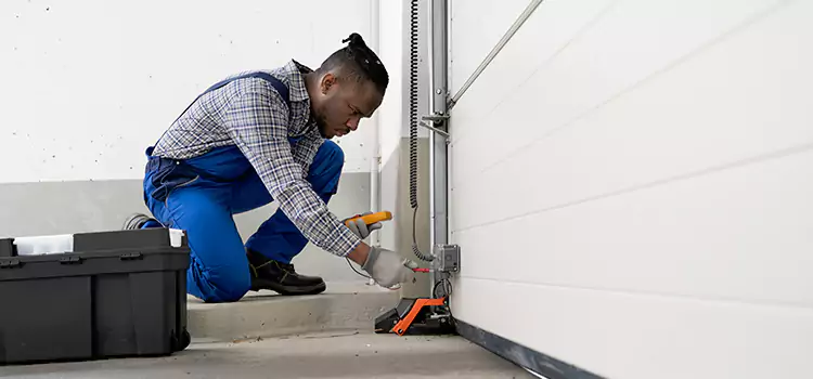 Expert Solutions for Every Garage Lock Need in Orlando, FL