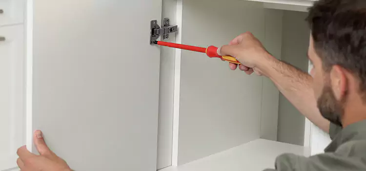 Screen Door Hinge Repair Orlando